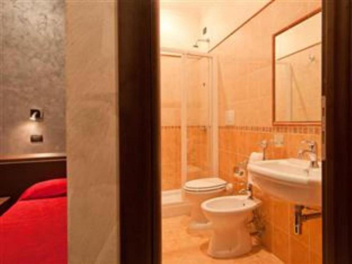 New Inn Rome Buitenkant foto