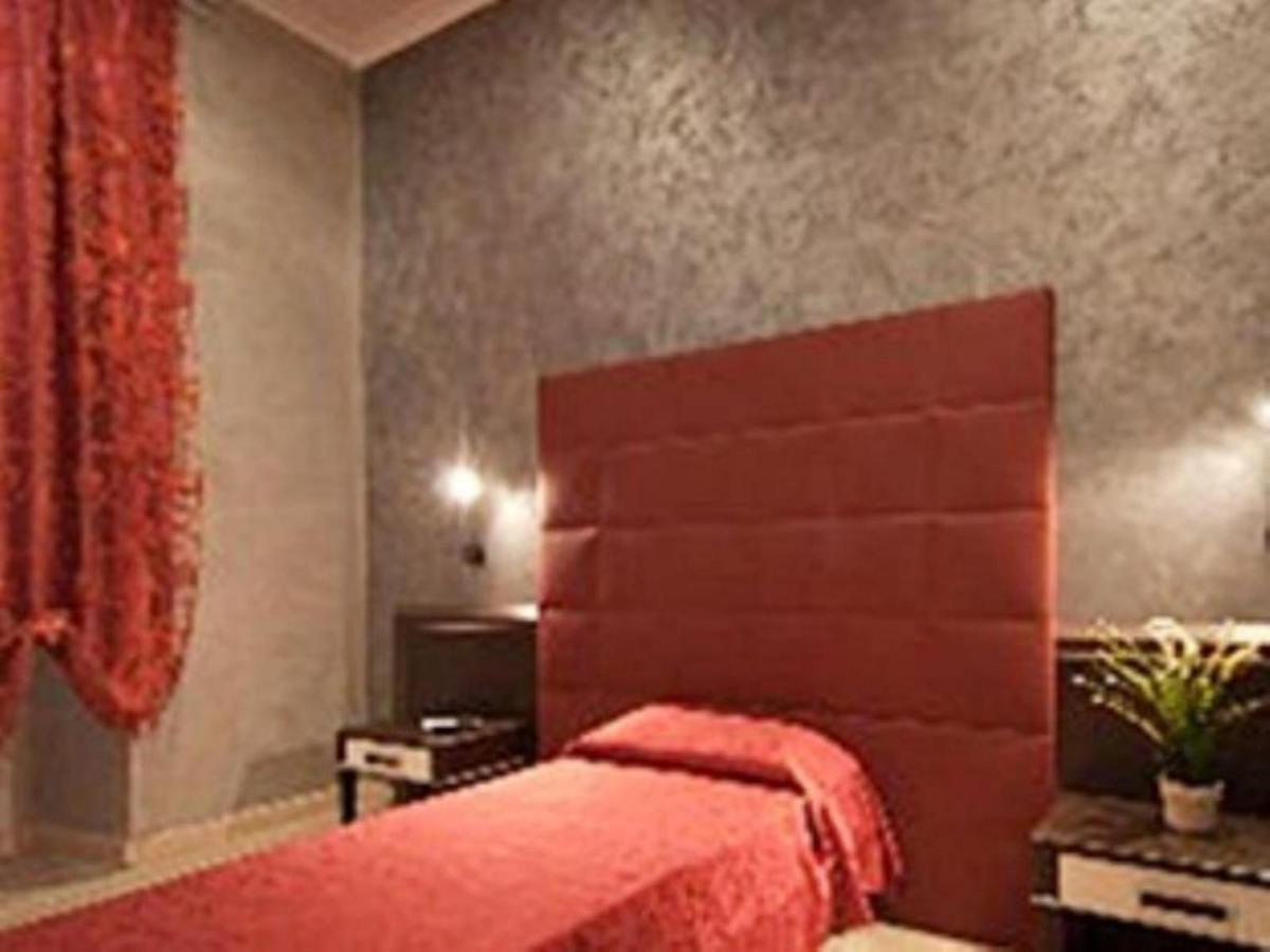 New Inn Rome Buitenkant foto